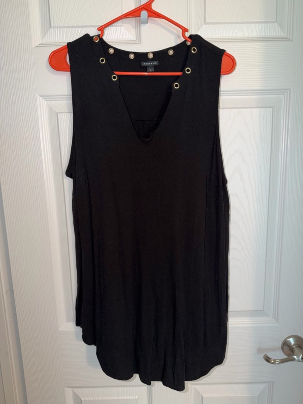 torrid size 2 Black Sleeveless V-Neck Tank with Gold Grommet Detail